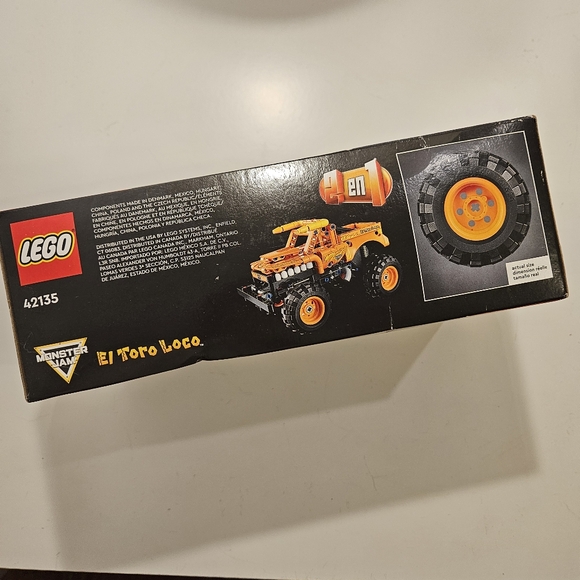 RetiredLEGO Technic Monster Jam El Toro Loco, 2 in 1 Pull Back Truck NEW - Picture 5 of 8
